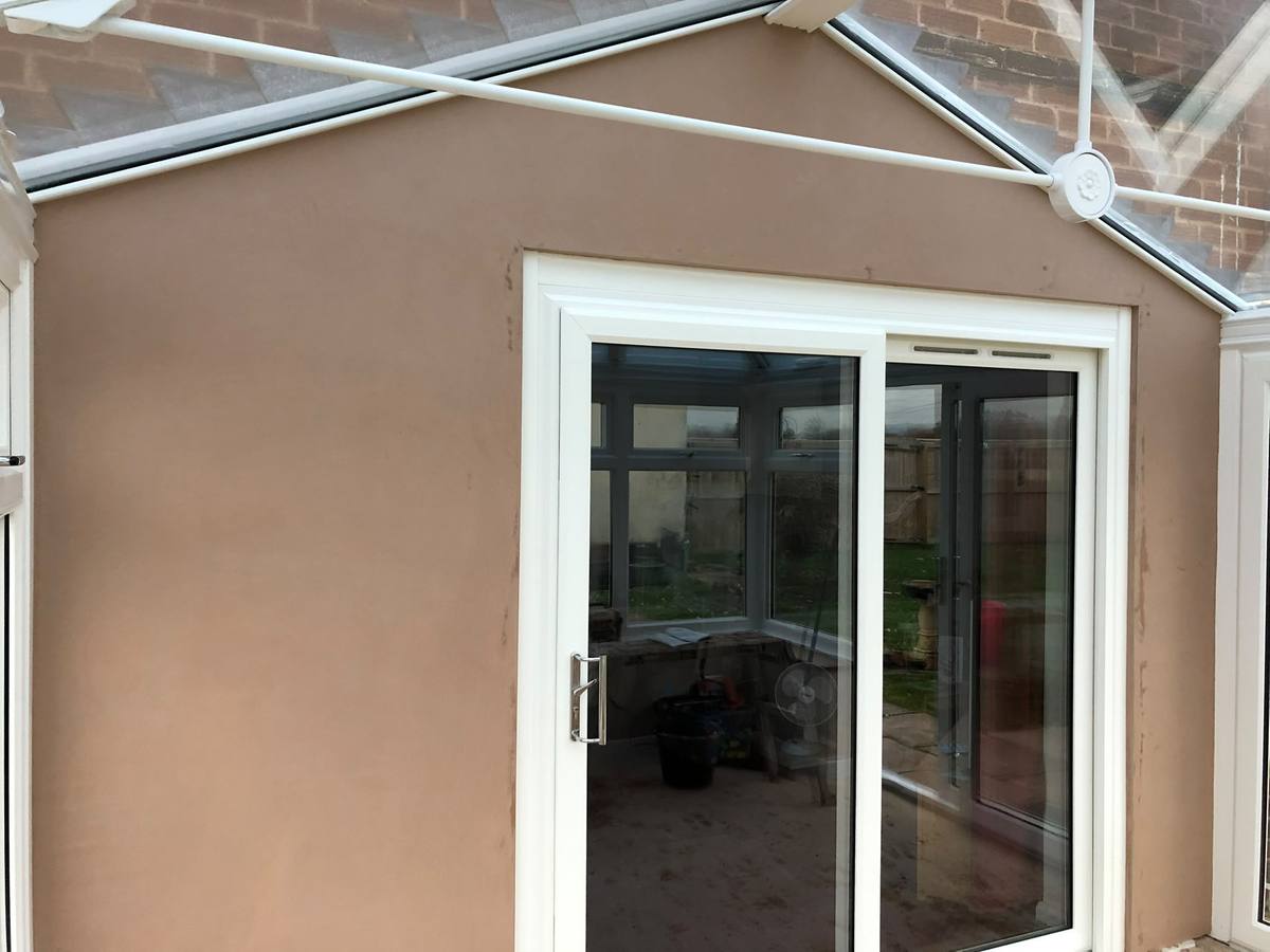 Open plan room skimmed with boxed steel over the opening